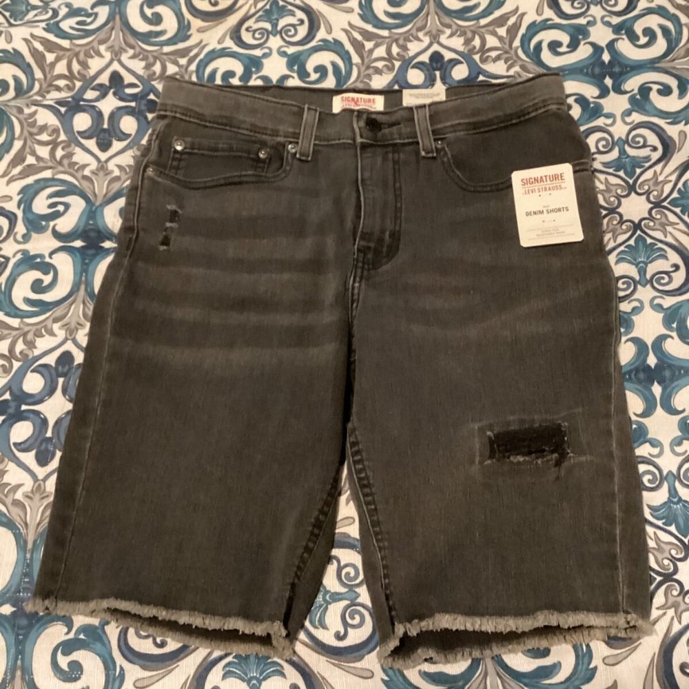 Signature Levi Strauss Black Distressed Boys Jeans Size 18 Reg New [NWT]